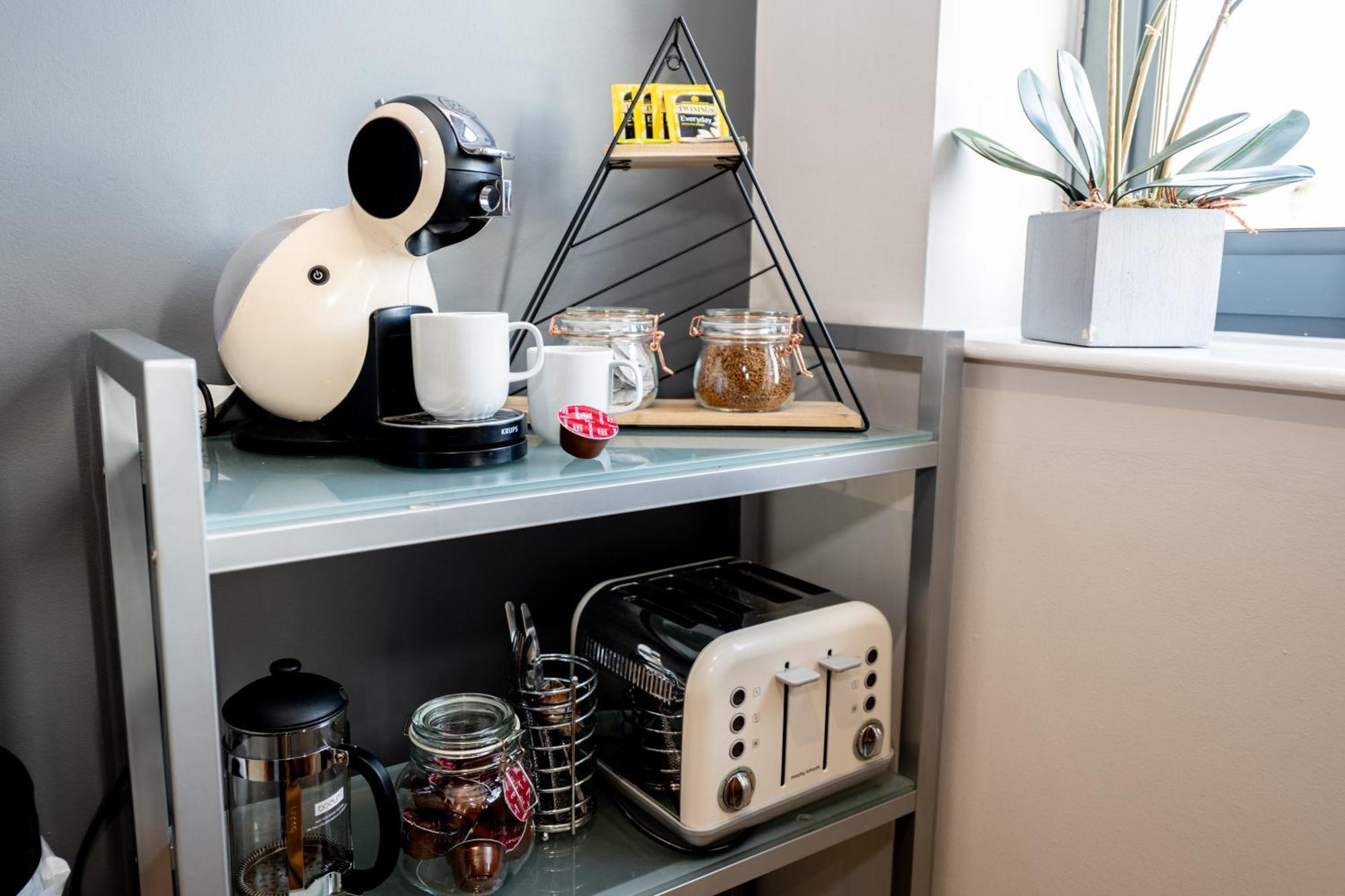 Perfectly Located City Centre Studio Apartment - West One With Free Wifi, Gym Access, Netflix シェフィールド エクステリア 写真